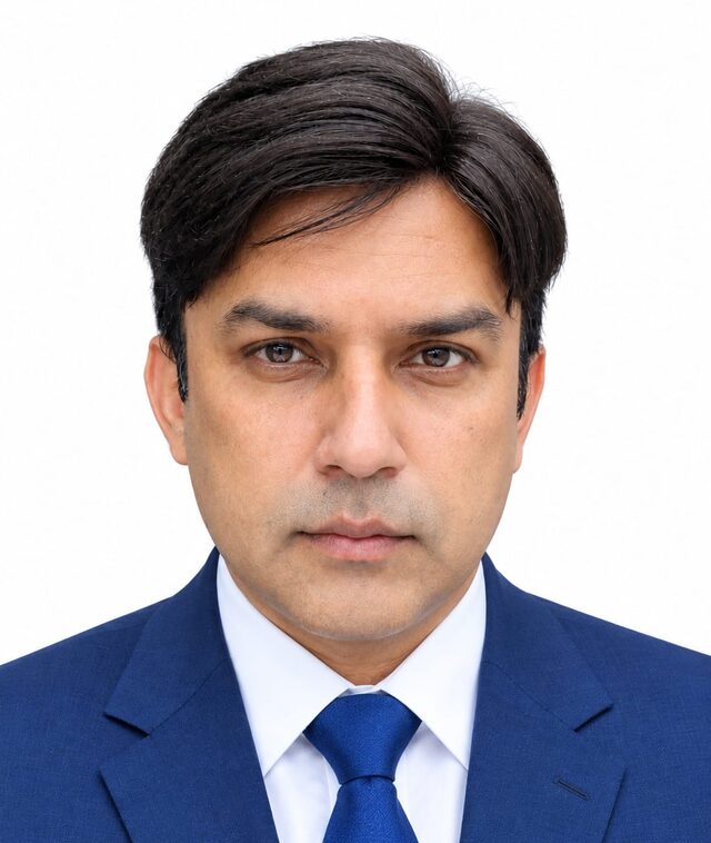 Portrait of Muhammad Jahengir Akram, Senior Property Advisor and real estate agent in Bahrain